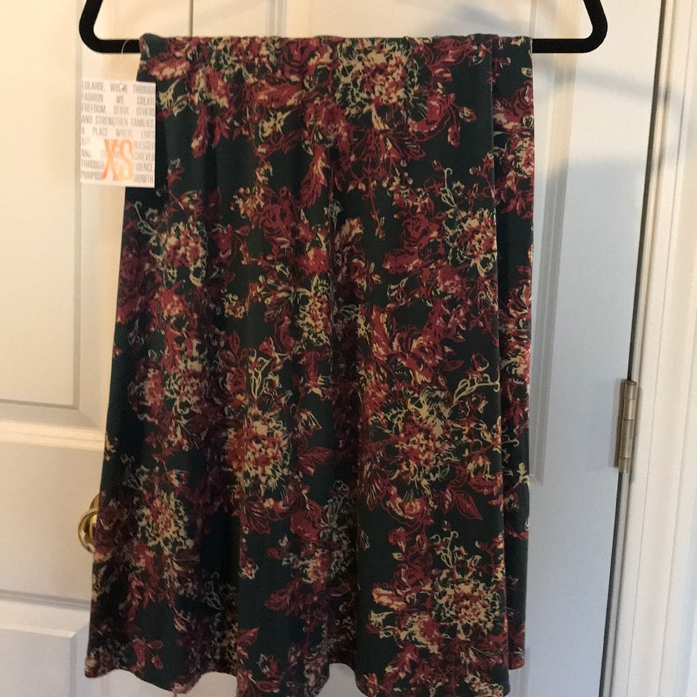 NWT Lula Roe Azure skirt (ACCEPTING BEST OFFER)